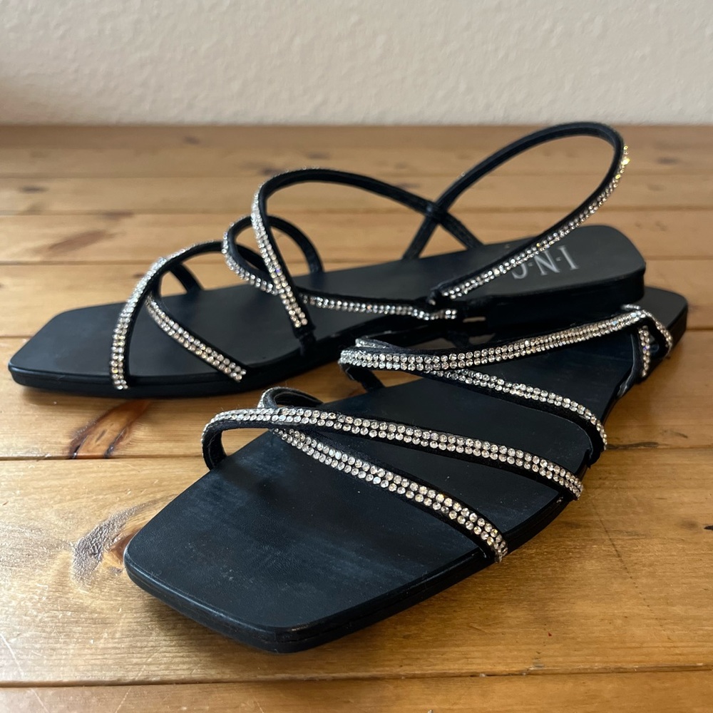 INC International Concepts Black Rhinestone Strappy Sandals Sz 6